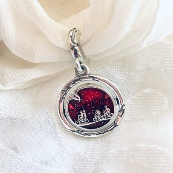 ⚡ NWOT Stranger Things Glow-in-the-Dark Upside Down Charm ✨ - Picture 2 of 11